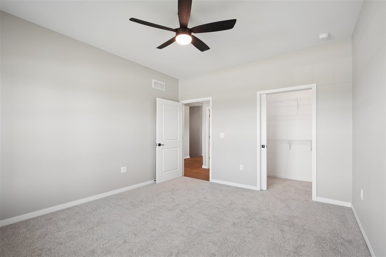 1271 Roosevelt Circle North Liberty IA 52317-1304