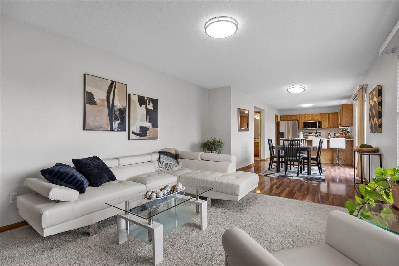 1346 Sweeting Lane Coralville IA 52241