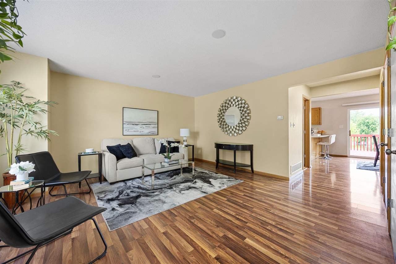 1346 Sweeting Lane Coralville IA 52241