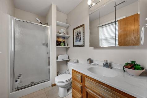 1346 Sweeting Lane Coralville IA 52241