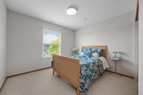 1346 Sweeting Lane Coralville IA 52241