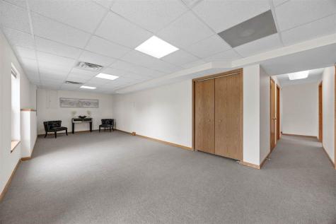 1346 Sweeting Lane Coralville IA 52241