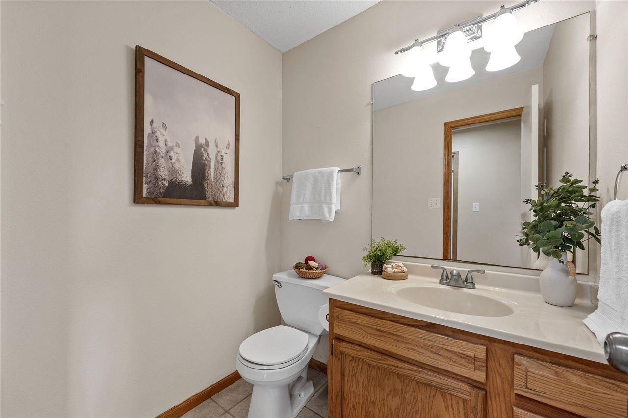 1346 Sweeting Lane Coralville IA 52241