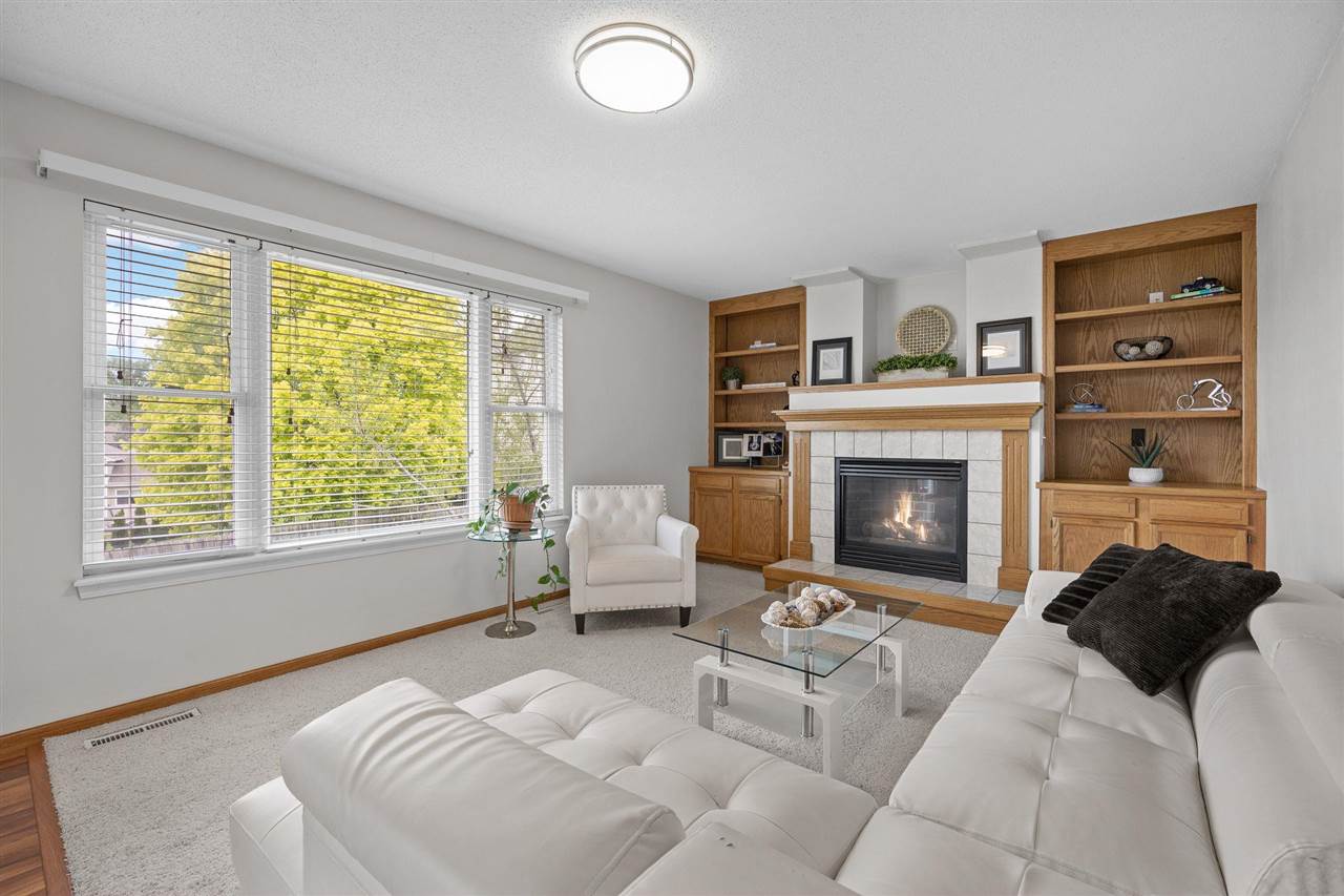 1346 Sweeting Lane Coralville IA 52241