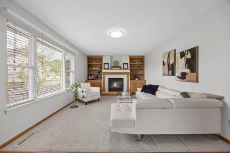 1346 Sweeting Lane Coralville IA 52241