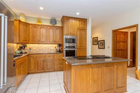 610 S 15th Avenue Washington IA 52353