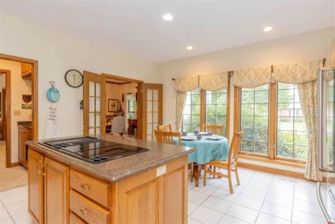 610 S 15th Avenue Washington IA 52353