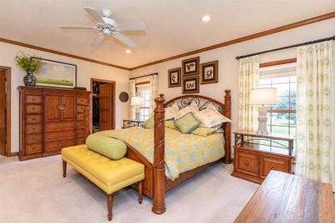 610 S 15th Avenue Washington IA 52353