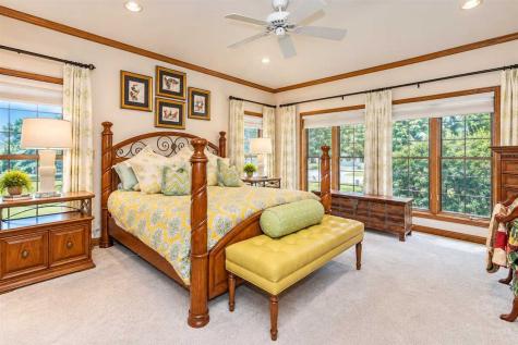 610 S 15th Avenue Washington IA 52353
