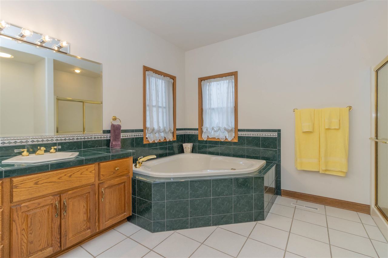 610 S 15th Avenue Washington IA 52353