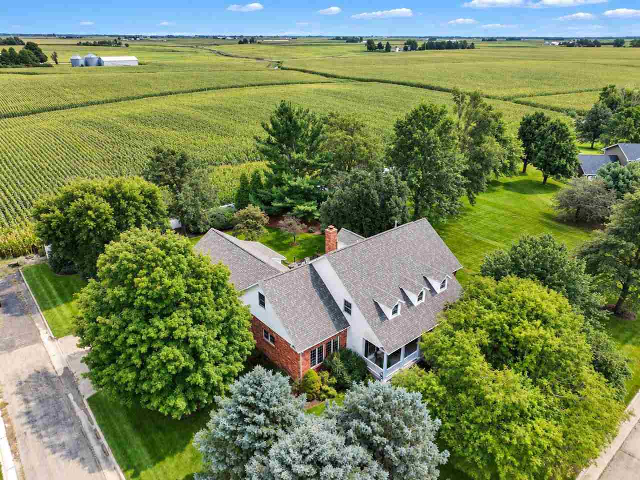 610 S 15th Avenue Washington IA 52353