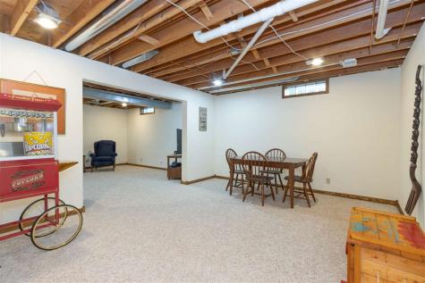 610 S 15th Avenue Washington IA 52353