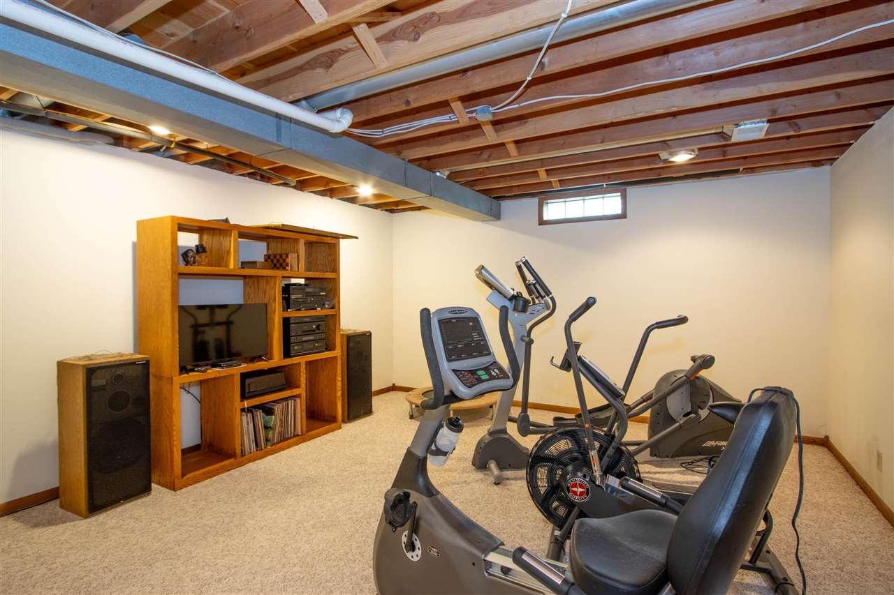 610 S 15th Avenue Washington IA 52353