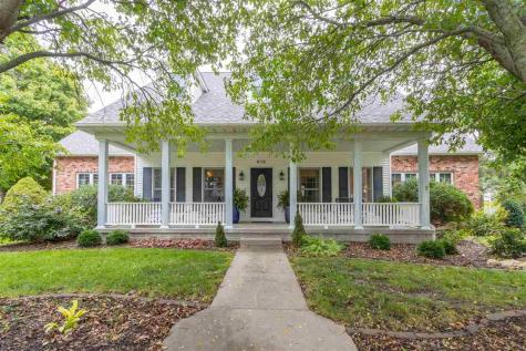 610 S 15th Avenue Washington IA 52353