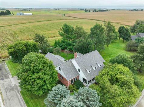 610 S 15th Avenue Washington IA 52353