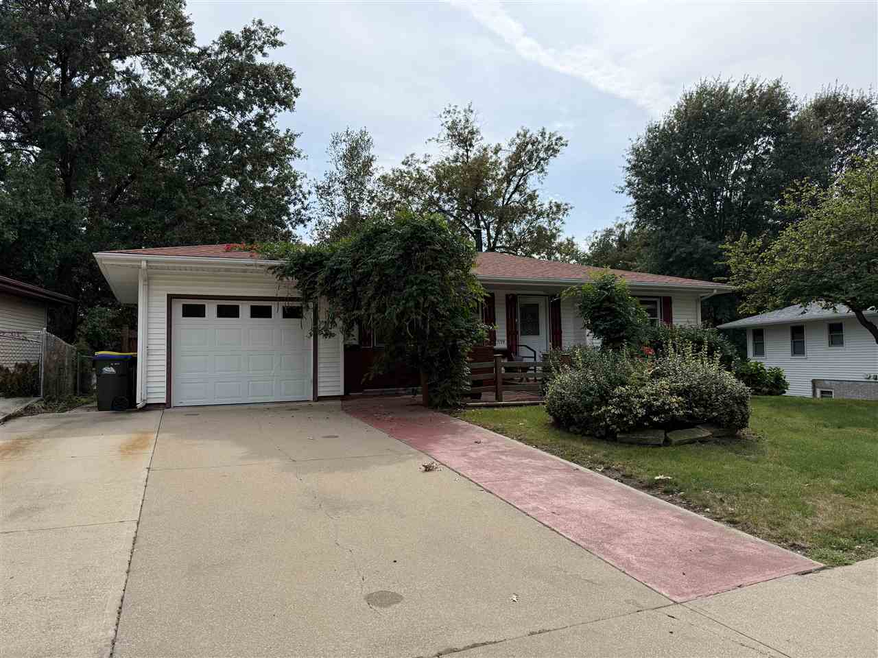 1139 Downey Drive Iowa City IA 52240