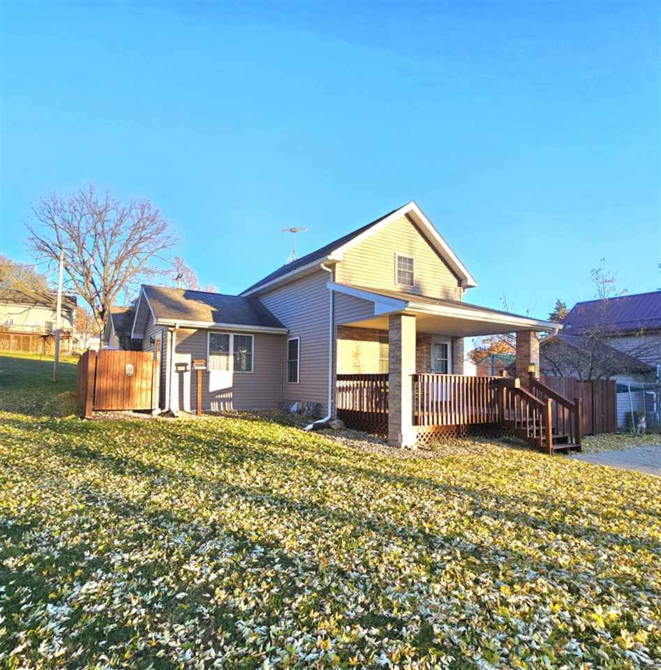 105 N Division Street Anamosa IA 52205-0000