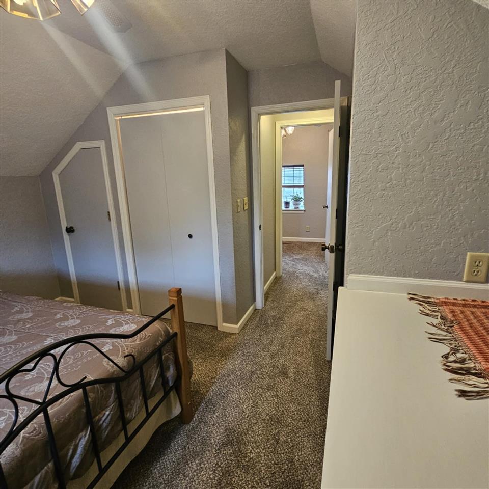 105 N Division Street Anamosa IA 52205-0000