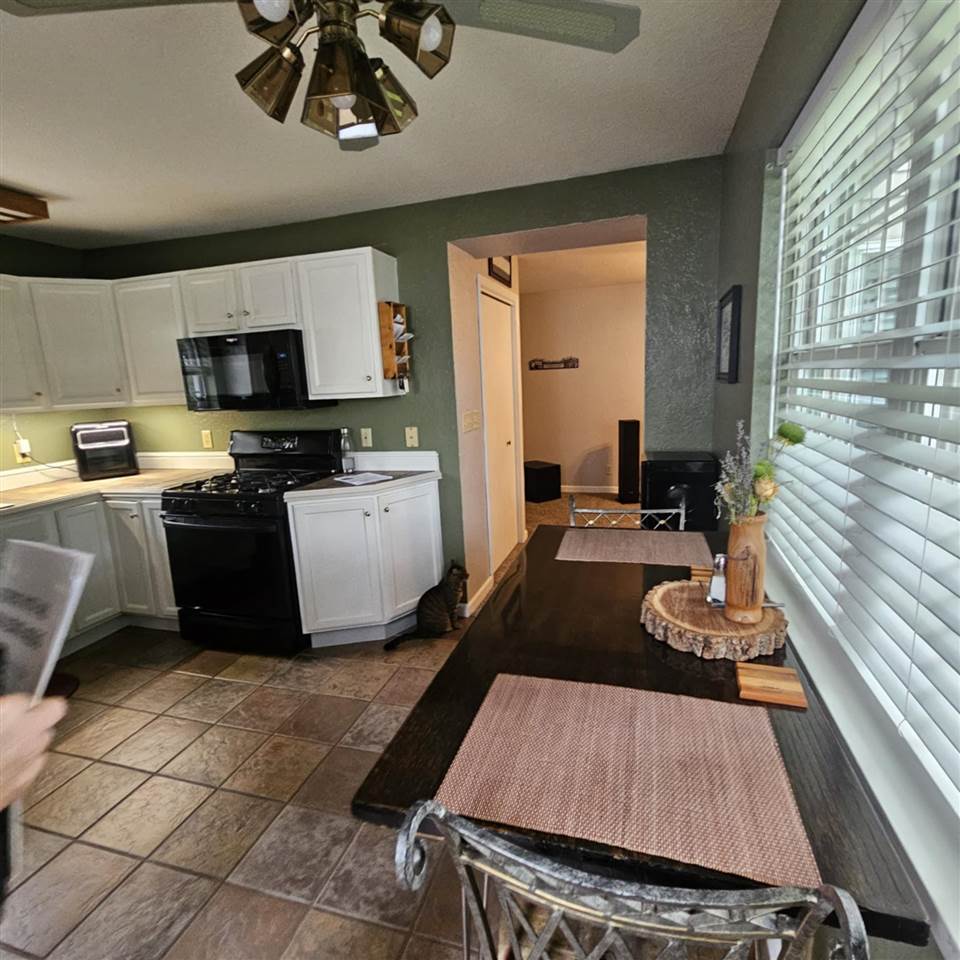 105 N Division Street Anamosa IA 52205-0000