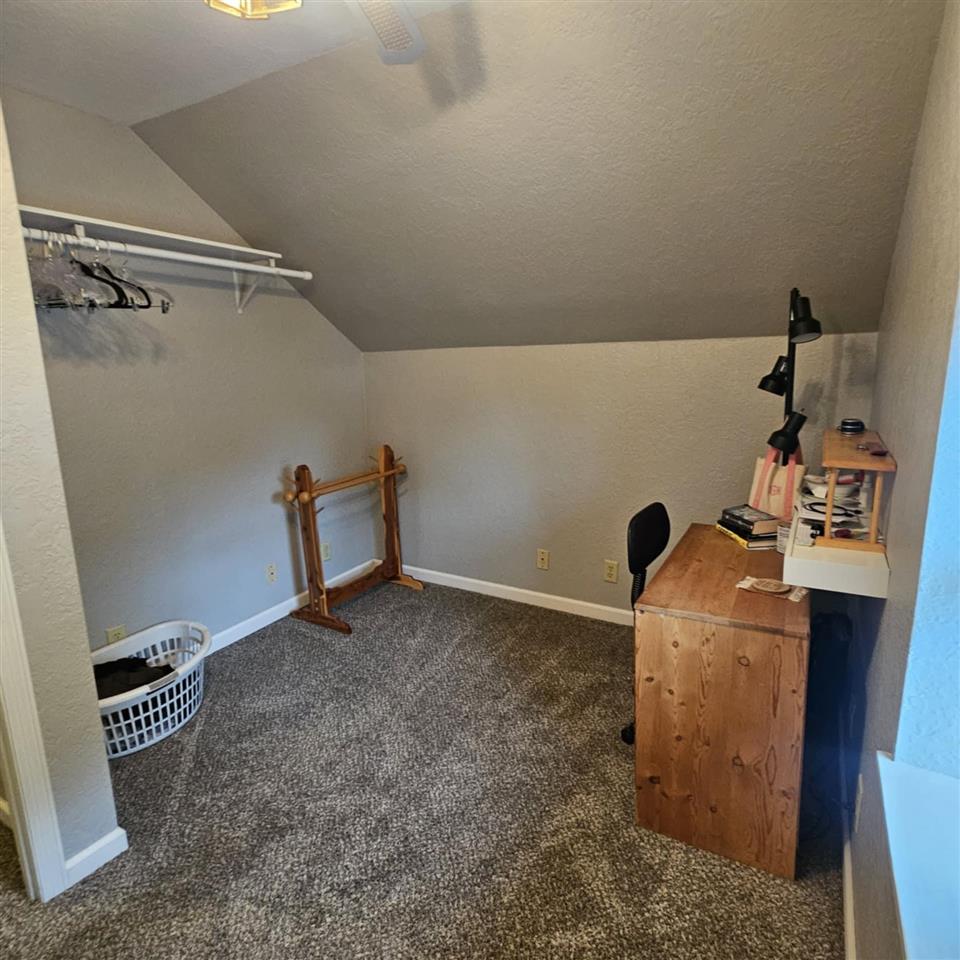 105 N Division Street Anamosa IA 52205-0000