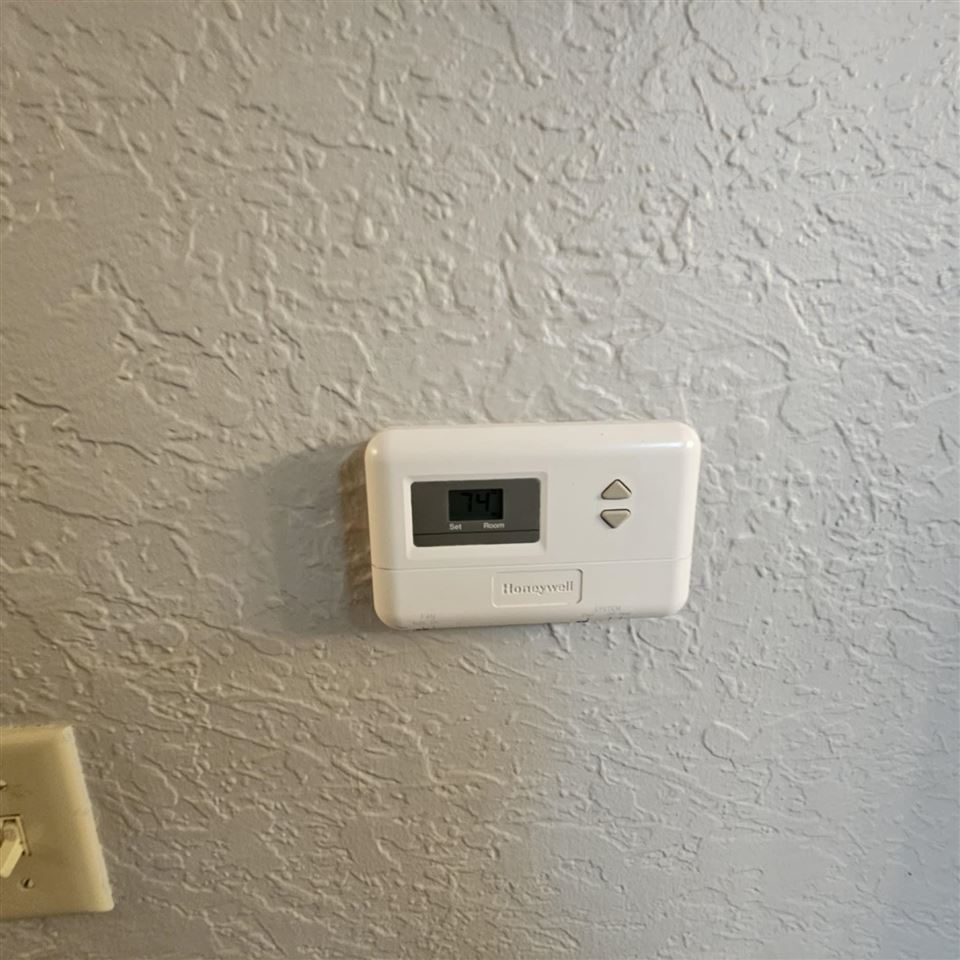 105 N Division Street Anamosa IA 52205-0000