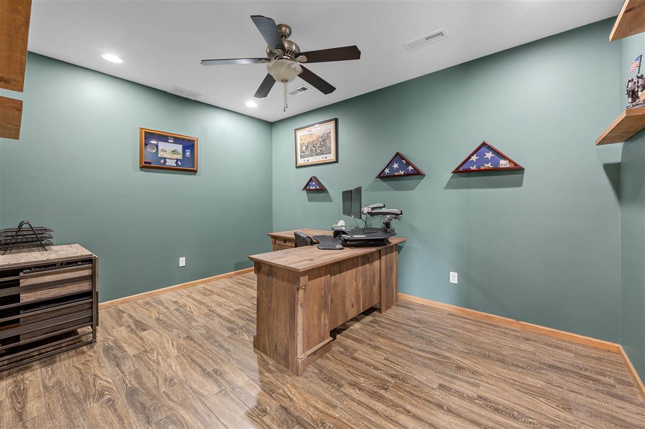 1490 Ridgeview Avenue West Liberty IA 52776