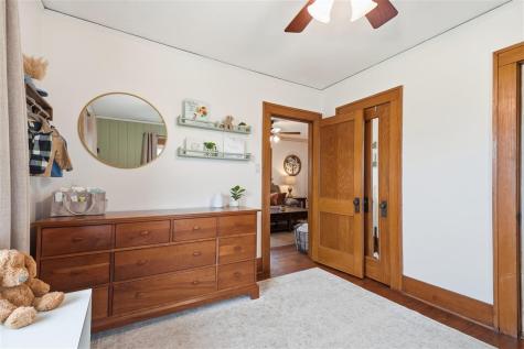 421 33rd Street NE Cedar Rapids IA 52402