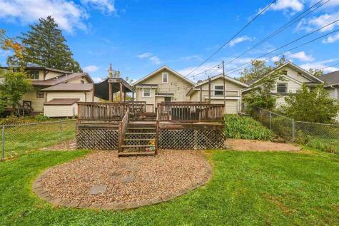 421 33rd Street NE Cedar Rapids IA 52402