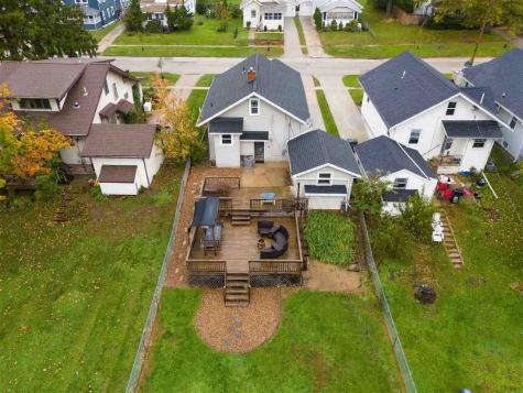 421 33rd Street NE Cedar Rapids IA 52402