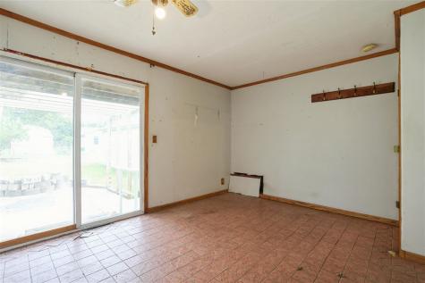 4641 Danbury Street NE Cedar Rapids IA 52402