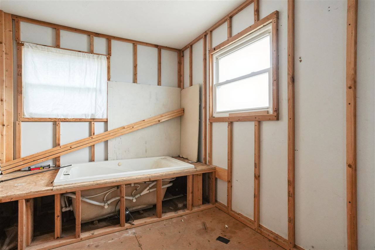 4641 Danbury Street NE Cedar Rapids IA 52402