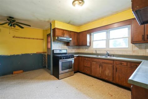 4641 Danbury Street NE Cedar Rapids IA 52402