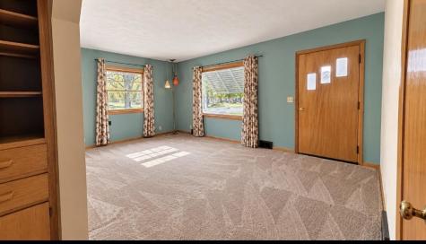 1024 N 4th Avenue Washington IA 52353