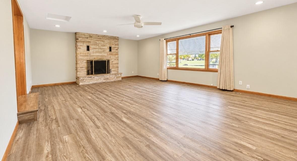 1024 N 4th Avenue Washington IA 52353