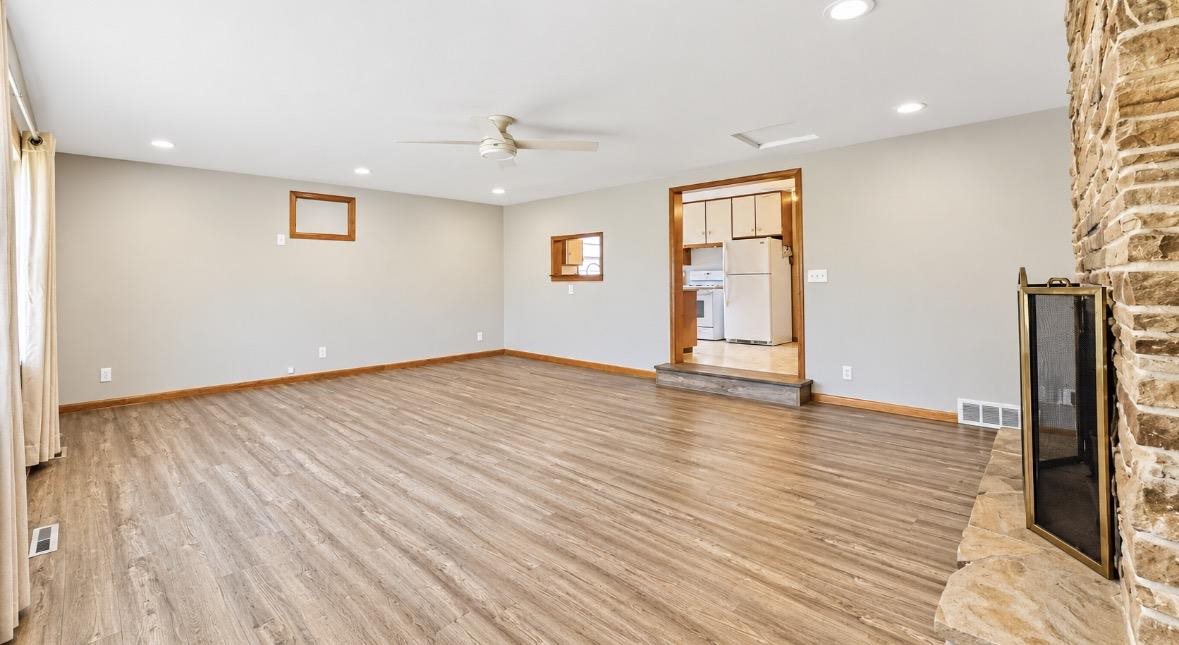 1024 N 4th Avenue Washington IA 52353