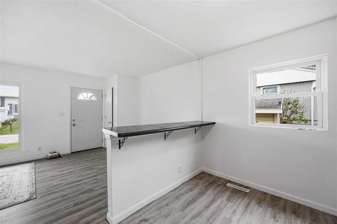 3210 Carriage Drive SW Cedar Rapids IA 52404