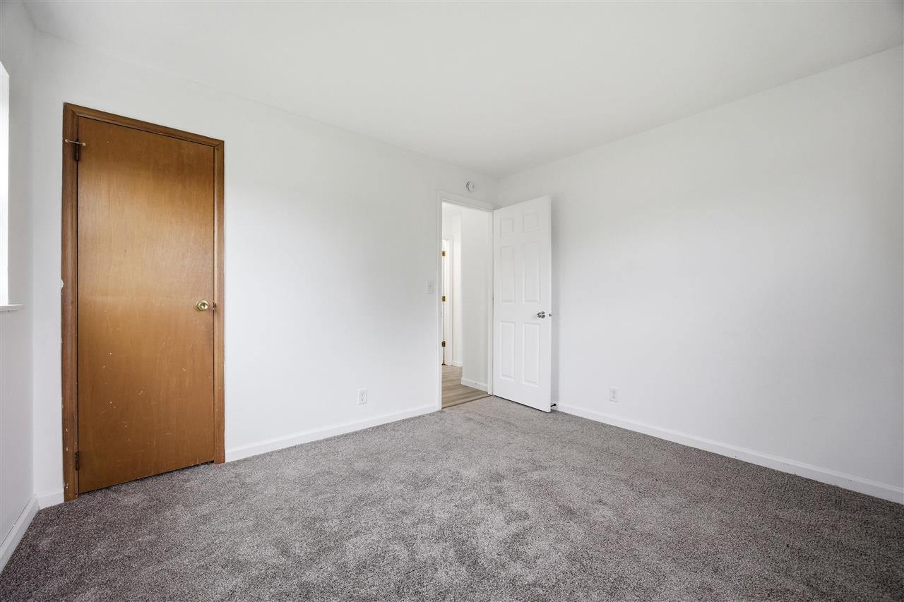 3210 Carriage Drive SW Cedar Rapids IA 52404