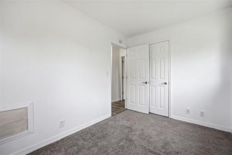 3210 Carriage Drive SW Cedar Rapids IA 52404