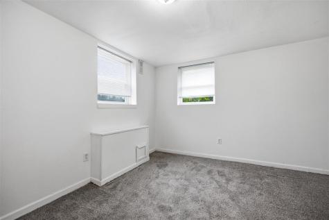 3210 Carriage Drive SW Cedar Rapids IA 52404