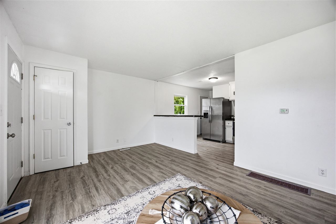 3210 Carriage Drive SW Cedar Rapids IA 52404