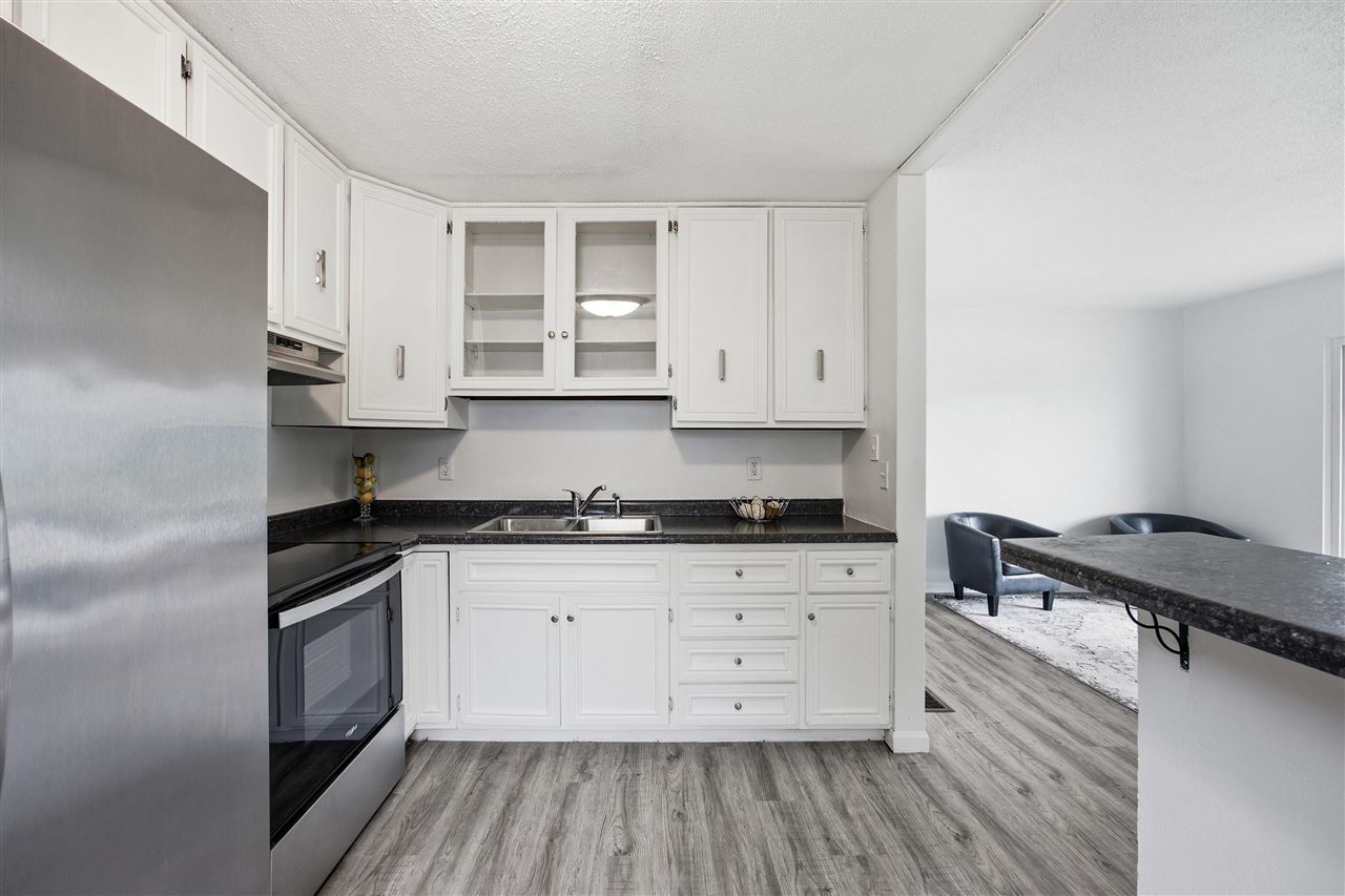 3210 Carriage Drive SW Cedar Rapids IA 52404