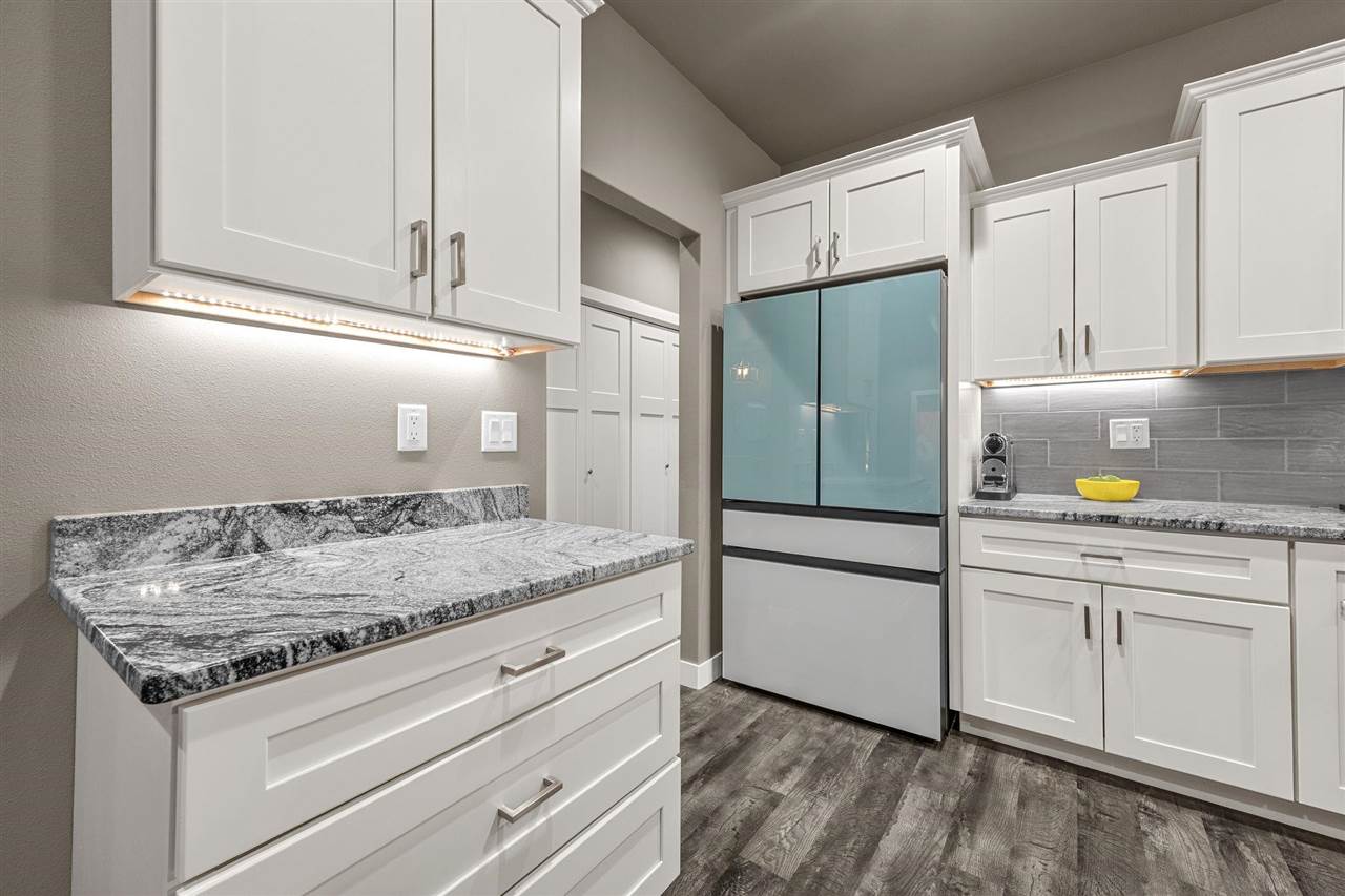 1915 Timber Wolf Drive North Liberty IA 52317