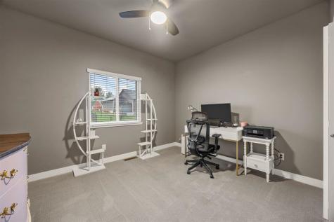 1915 Timber Wolf Drive North Liberty IA 52317