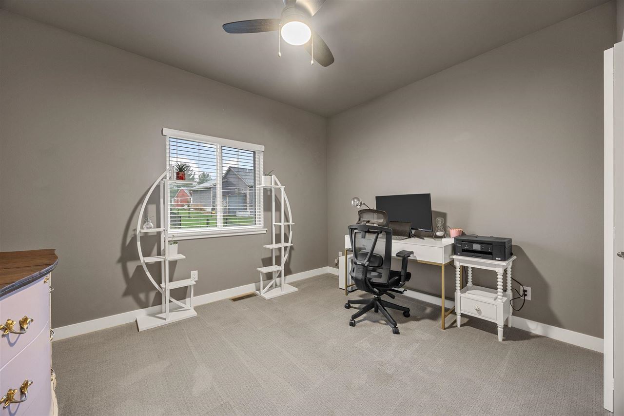 1915 Timber Wolf Drive North Liberty IA 52317