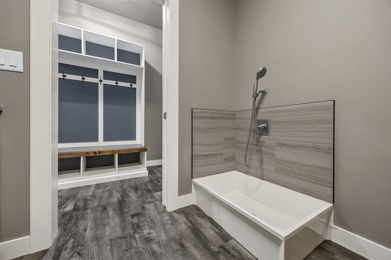 1915 Timber Wolf Drive North Liberty IA 52317