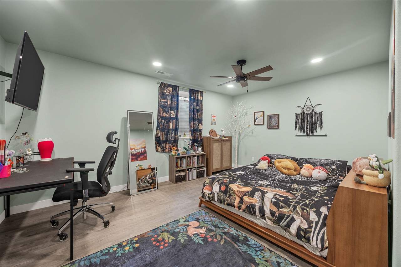 1915 Timber Wolf Drive North Liberty IA 52317