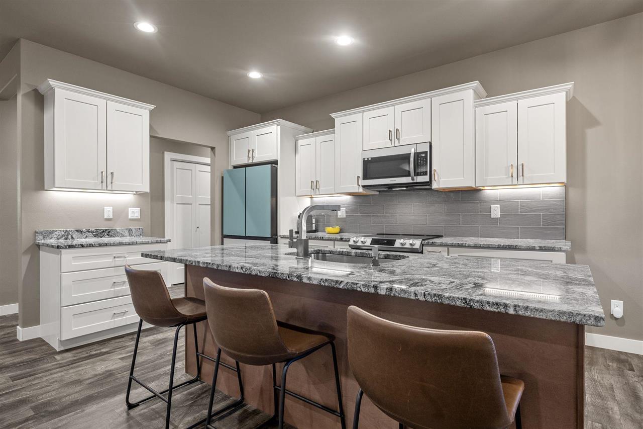 1915 Timber Wolf Drive North Liberty IA 52317