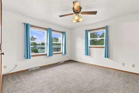 608 E Meyers Street West Liberty IA 52776