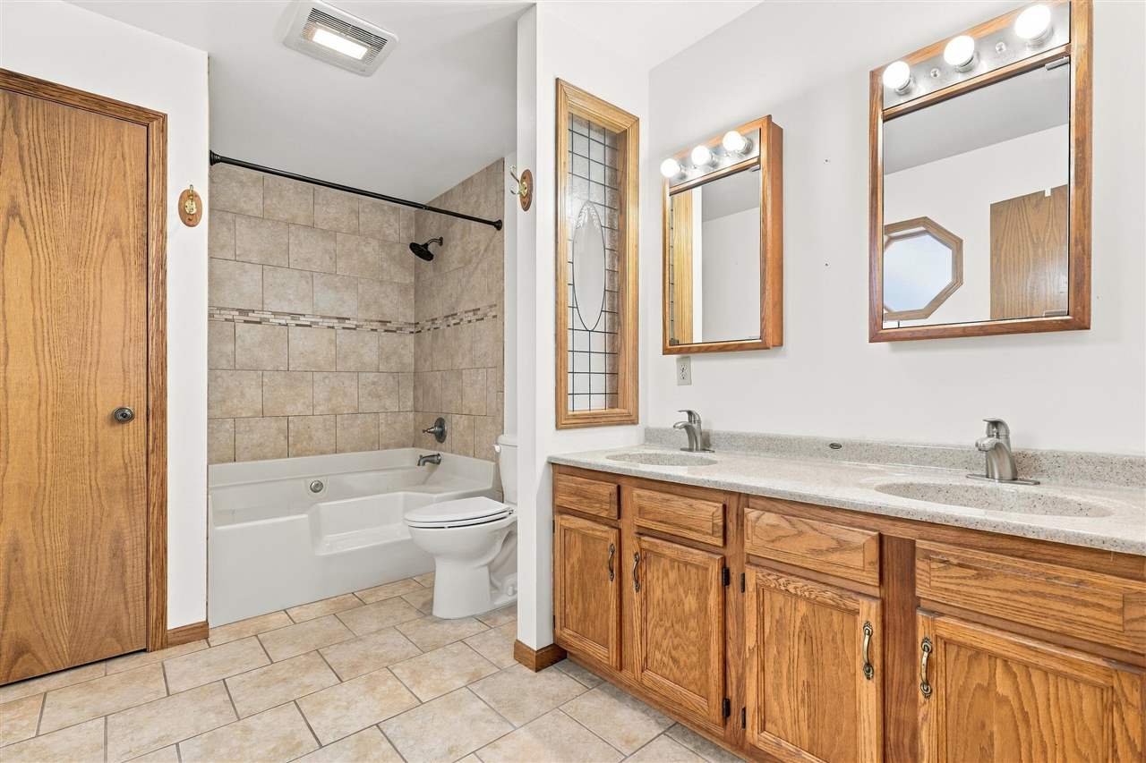 608 E Meyers Street West Liberty IA 52776