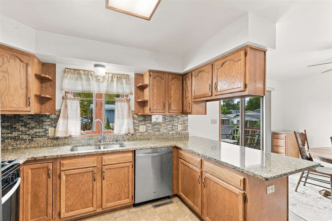 608 E Meyers Street West Liberty IA 52776